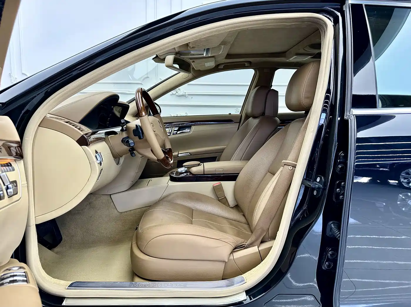 Mercedes-Benz S-Class 2009 2008 Model S 500 L 4MATIC