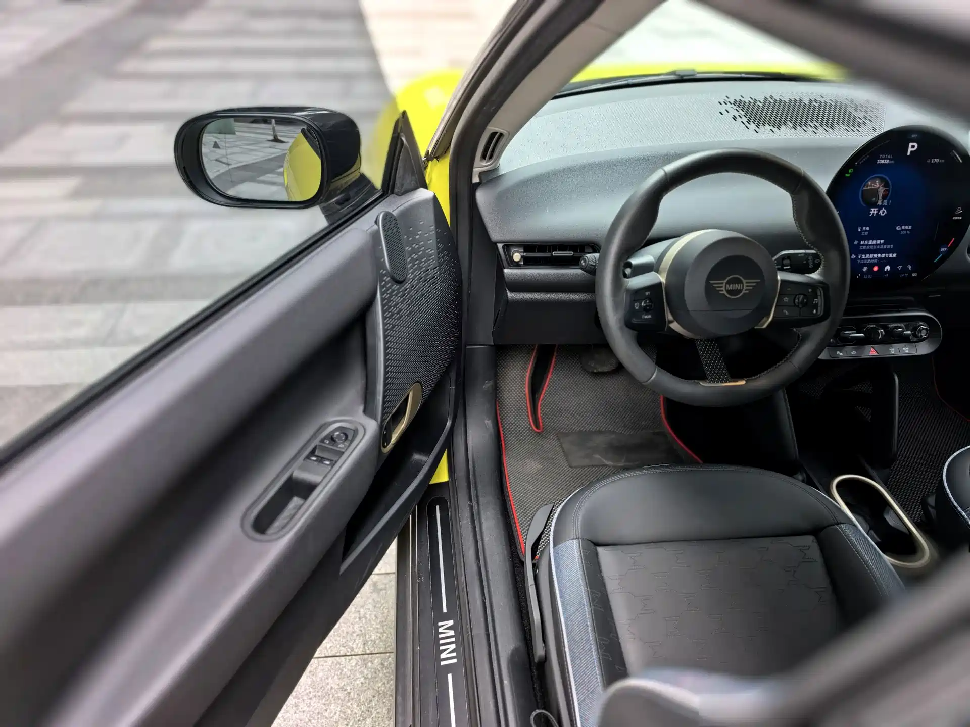 Фото 9 - MINI Electric MINI COOPER