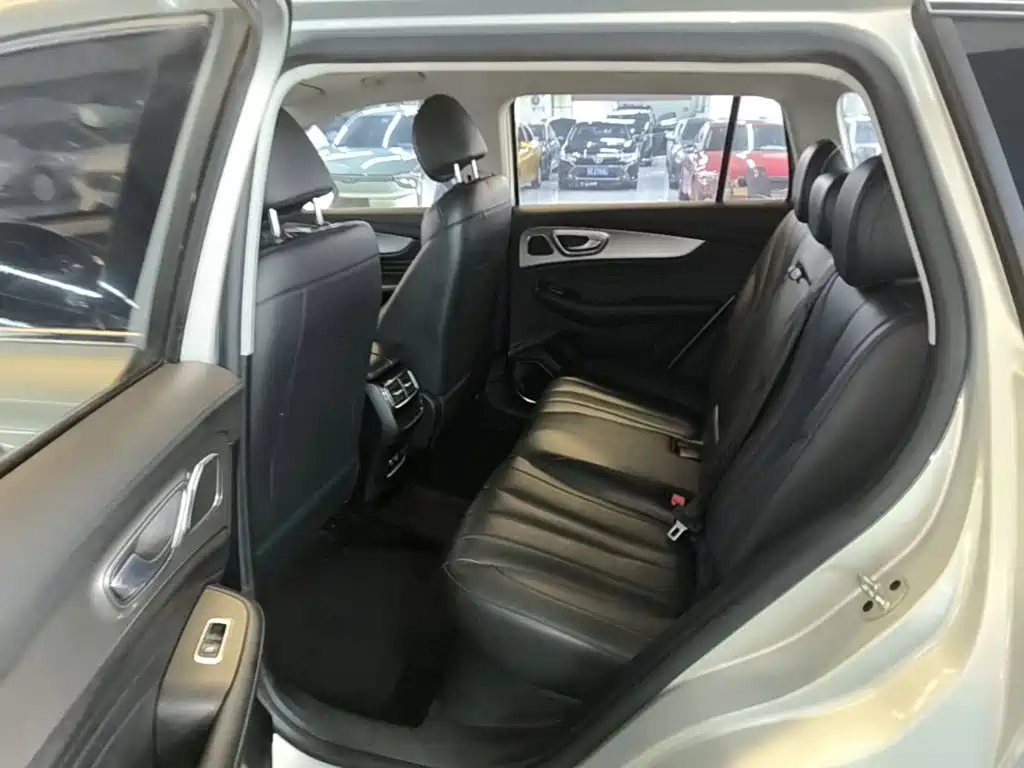 Roewe RX5 MAX 2019 2019 300TGI Automatic 4G Connected Luxury Edition