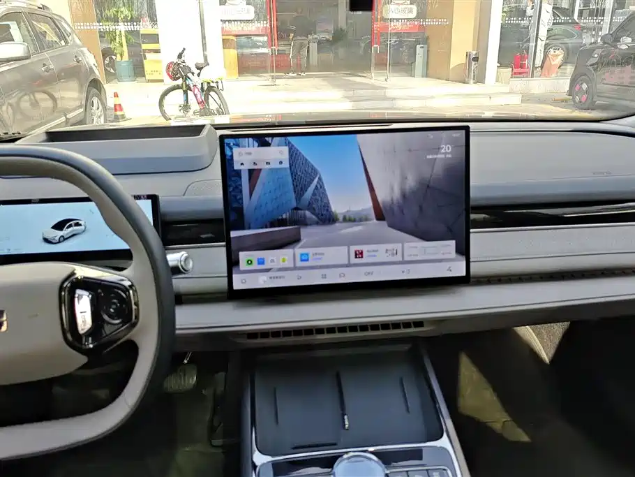 GEELY GALAXY GALAXY SPARKLE 8