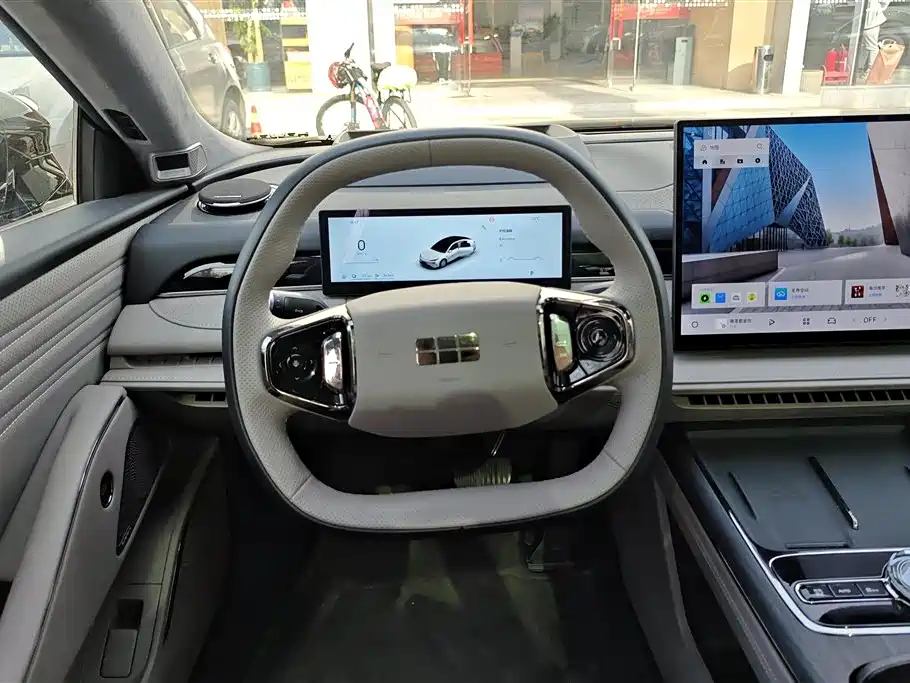 GEELY GALAXY GALAXY SPARKLE 8