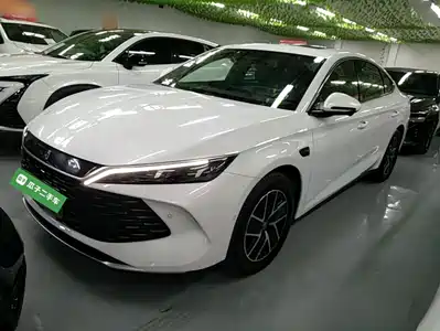 BYD Qin L
