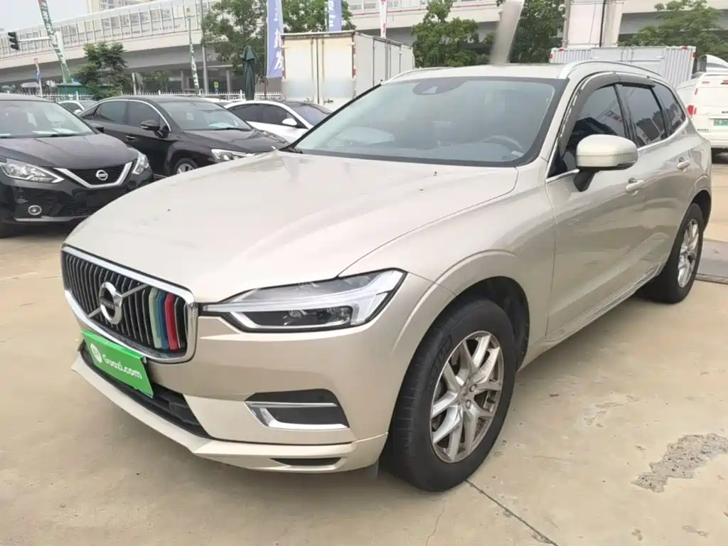 Фото 1 - Volvo XC60