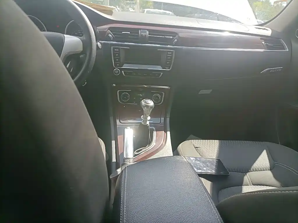 Zotye T600 2016 2015 1.5T Manual Elite