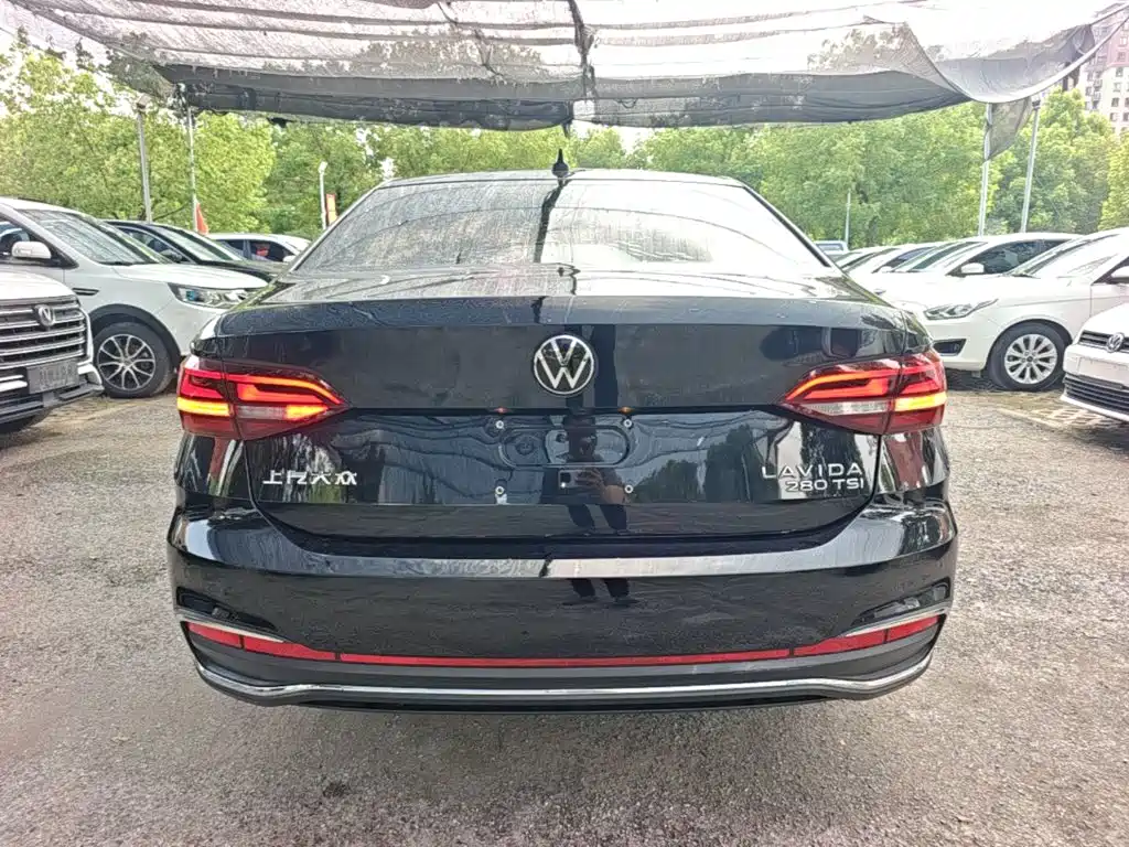 Volkswagen Lavida, миниатюра 6