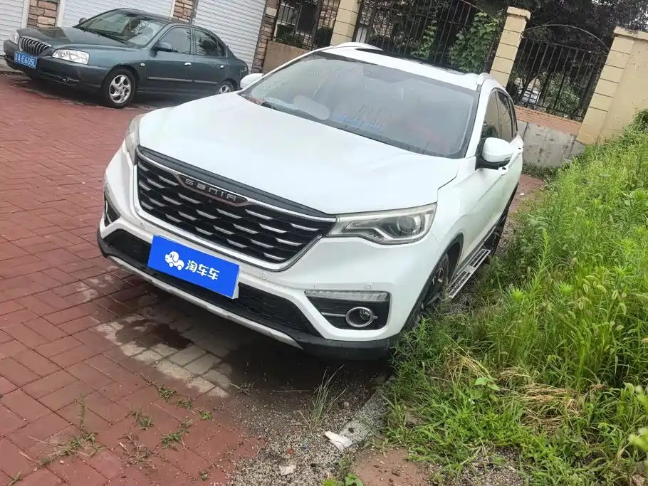 FAW Senya R9 2019 2018 Model 1.2T Manual Premium Smart Joy Edition