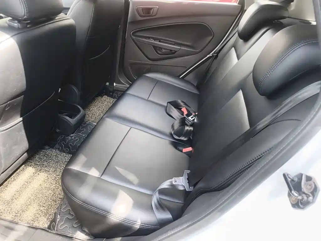 Ford Fiesta 2014 2013 Hatchback 1.5L Manual Trend