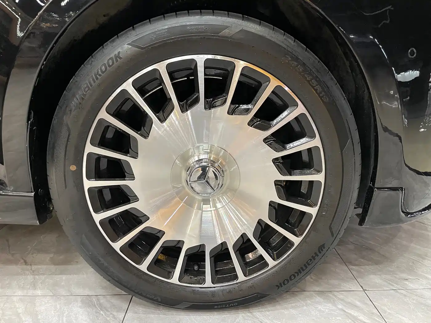 Mercedes-Benz V-Class 2018 V 260 L Premium Long Wheelbase Edition China VI фото 27