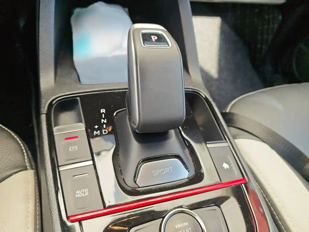 Qoros 5 2020 2019 Qoros 5S 1.6TGDI Premium
