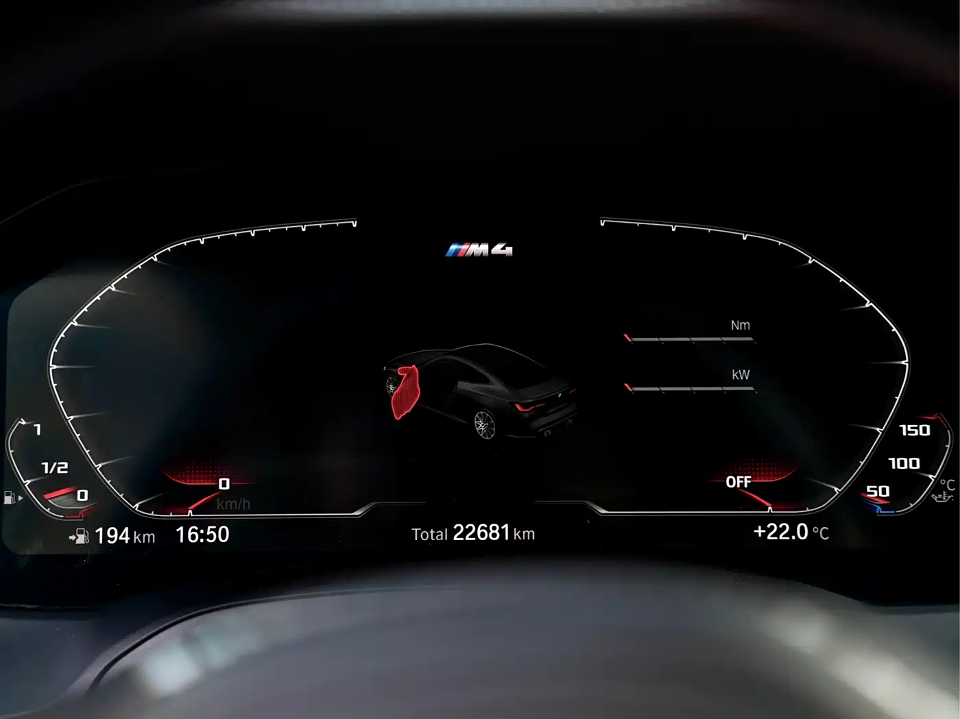 BMW M4 2022 M4 Coupe M xDrive Thunder Edition фото 14