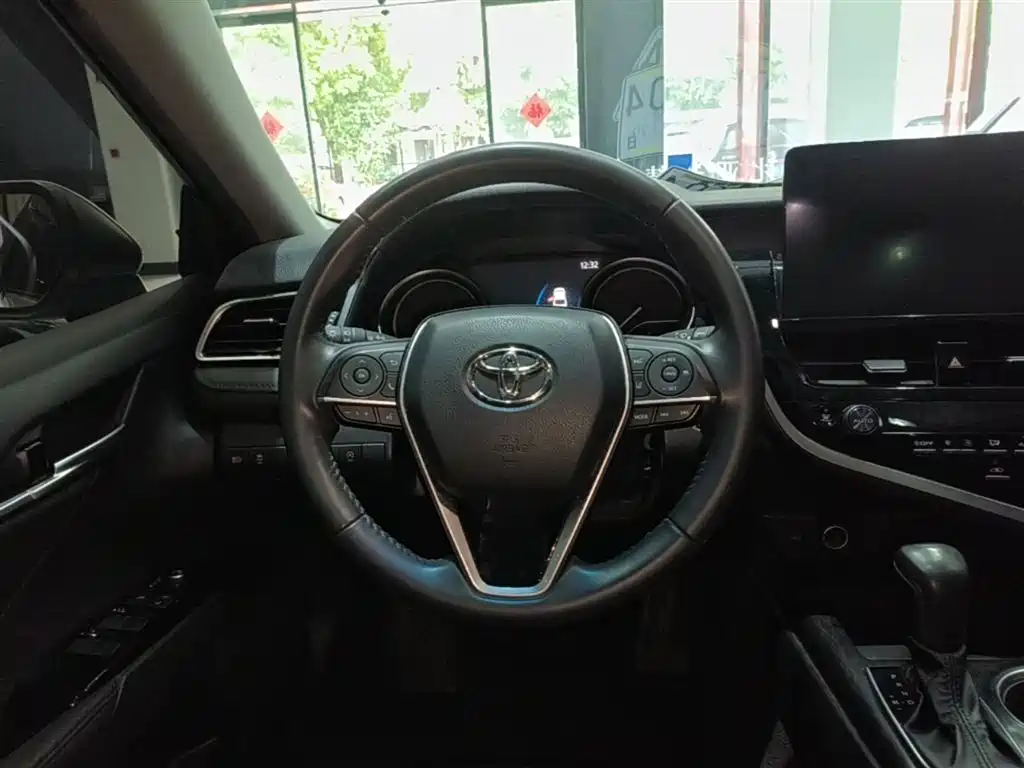 Toyota Camry 2021 2.0G Luxury Edition фото 11