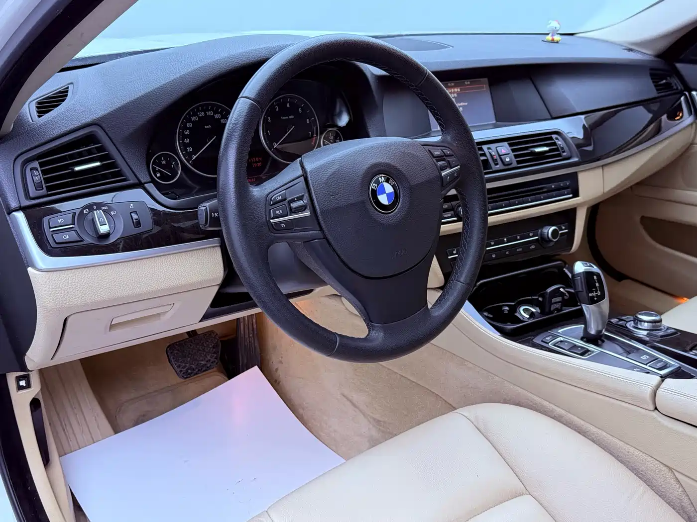 BMW 5 Series 2013 525Li Leadership фото 10