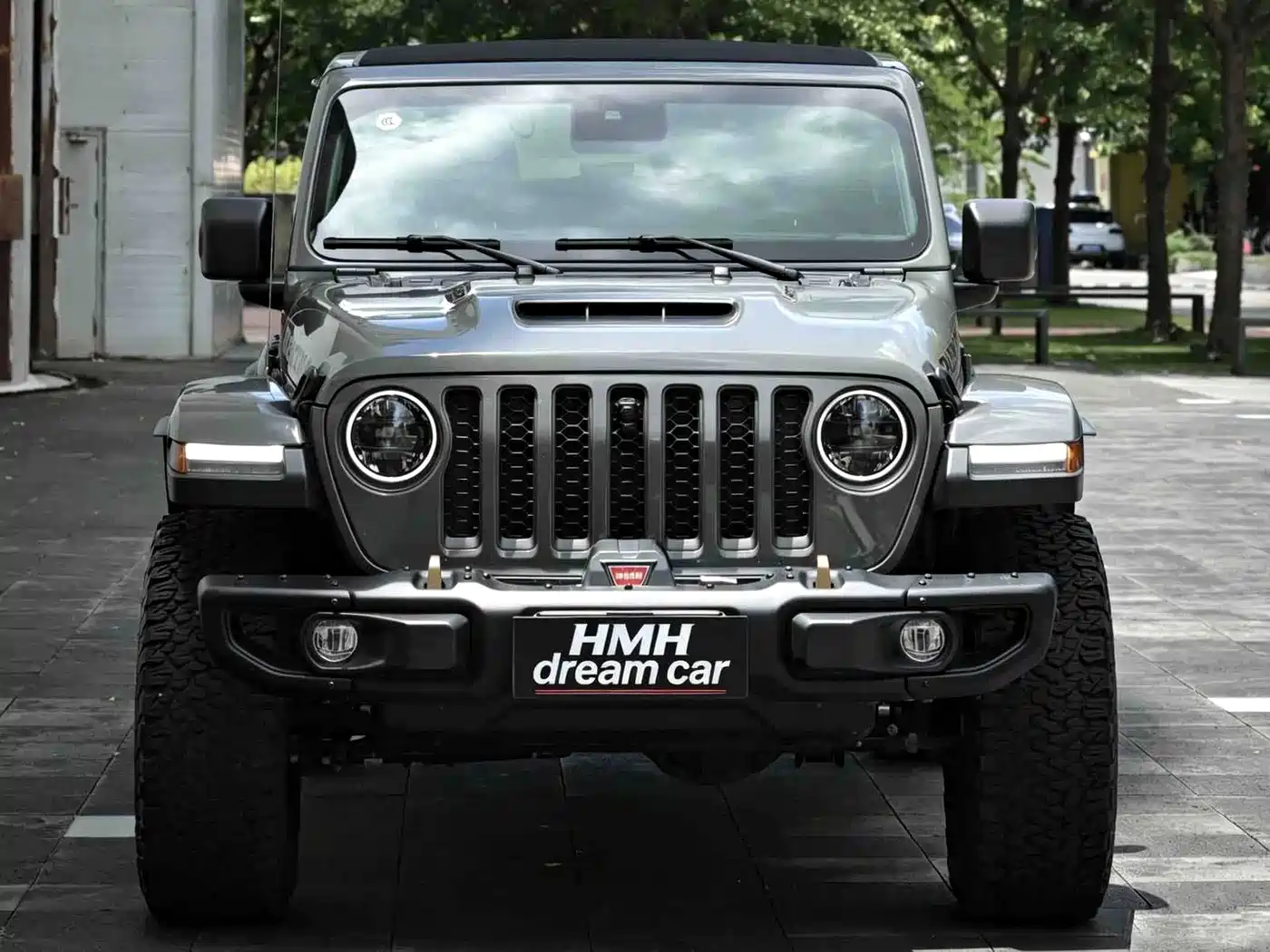 Photo 3 - Jeep Wrangler