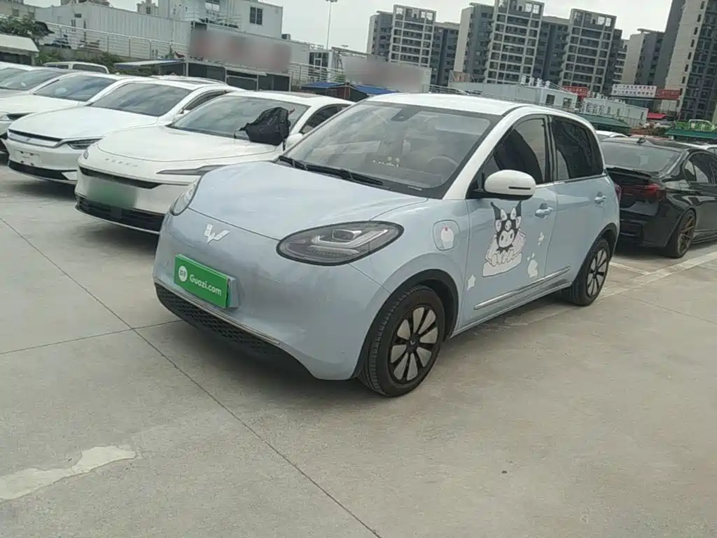 Wuling Motors Wuling Bingo 2023 Model 333km Telepathic Connect+ Version