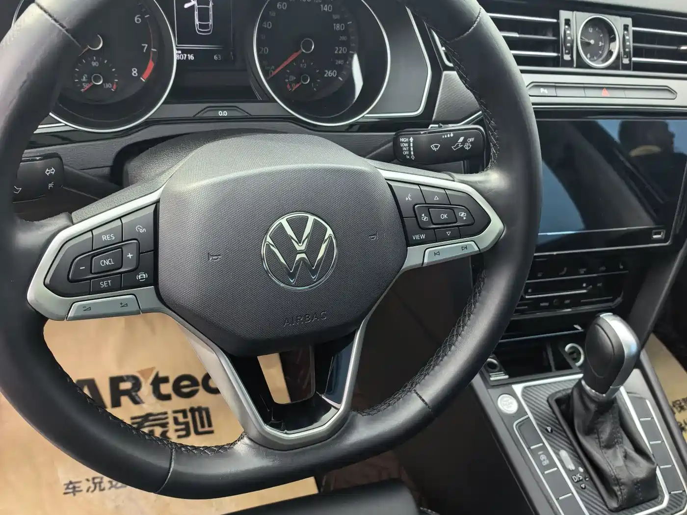 Volkswagen Magotan 2020 330TSI DSG Luxury фото 8