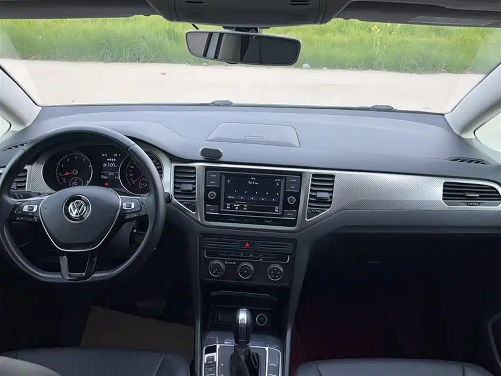 Volkswagen Golf Sportsvan 2019 280TSI Automatic Curiosity Edition China V фото 12