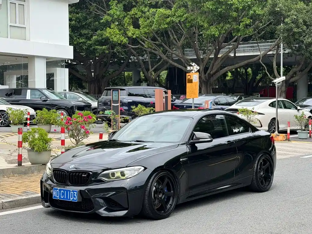 Фото 1 - BMW M2