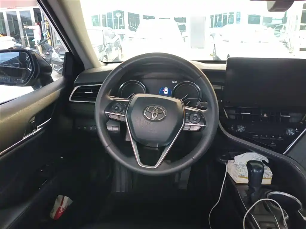 Toyota Camry 2021 2.0G Luxury Edition фото 11