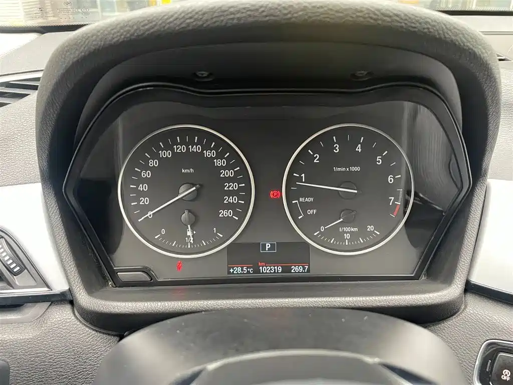 BMW X1 2018 sDrive20Li Leading Model фото 12