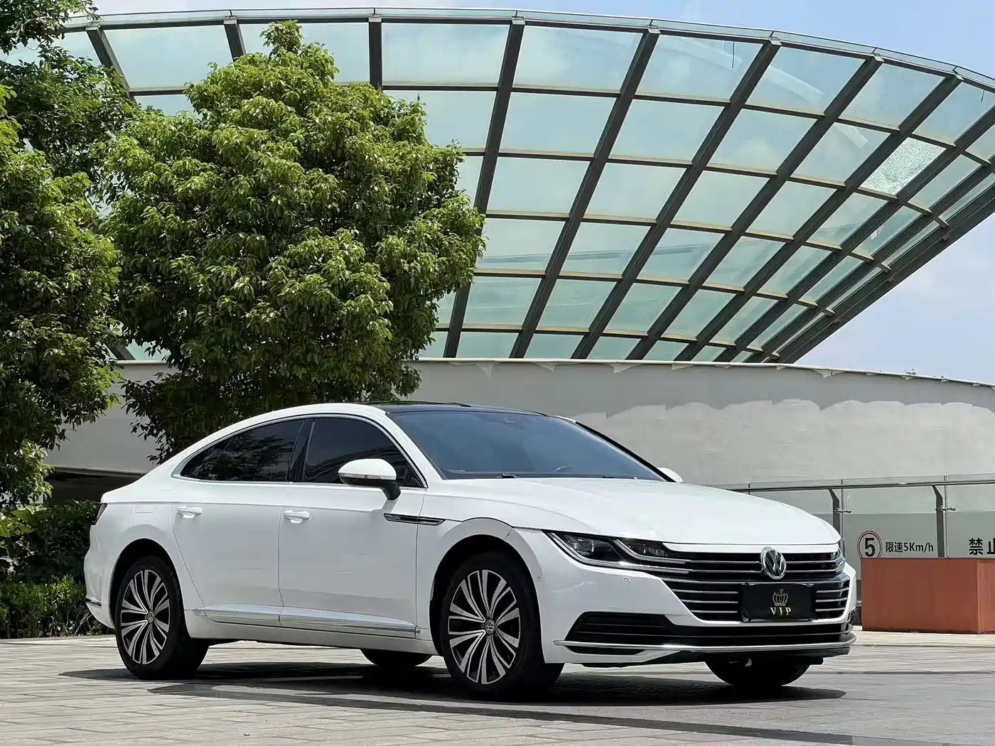 Volkswagen FAW-Volkswagen CC 2020 330TSI Glamour Version China VI фото 3