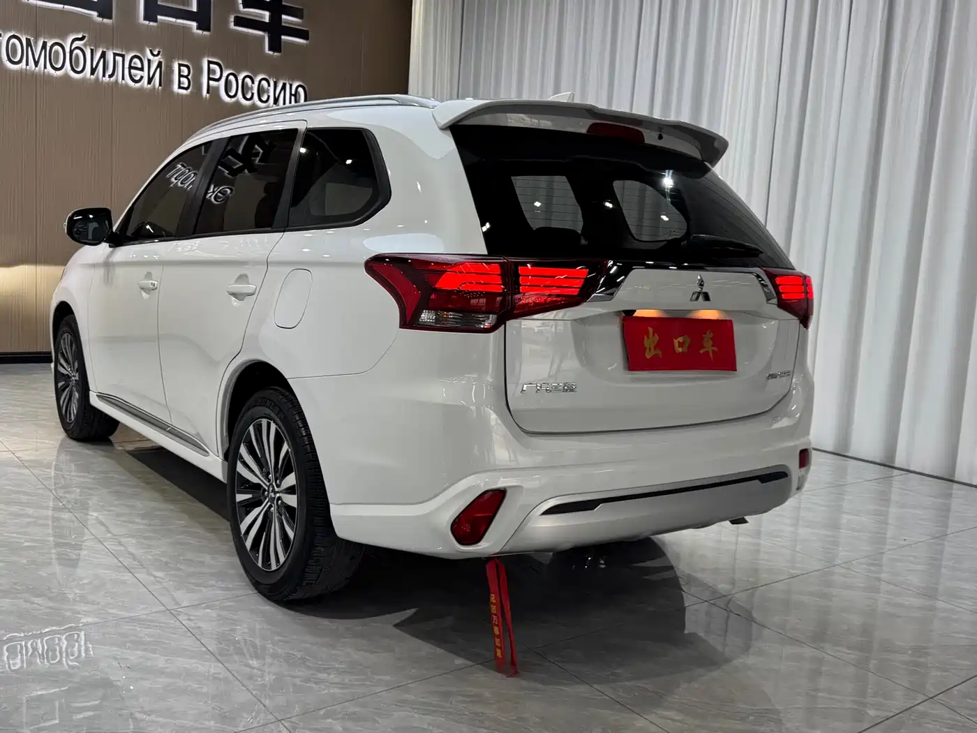 Mitsubishi Outlander 2021 2.0L FWD Comfort Edition 5-seater фото 5