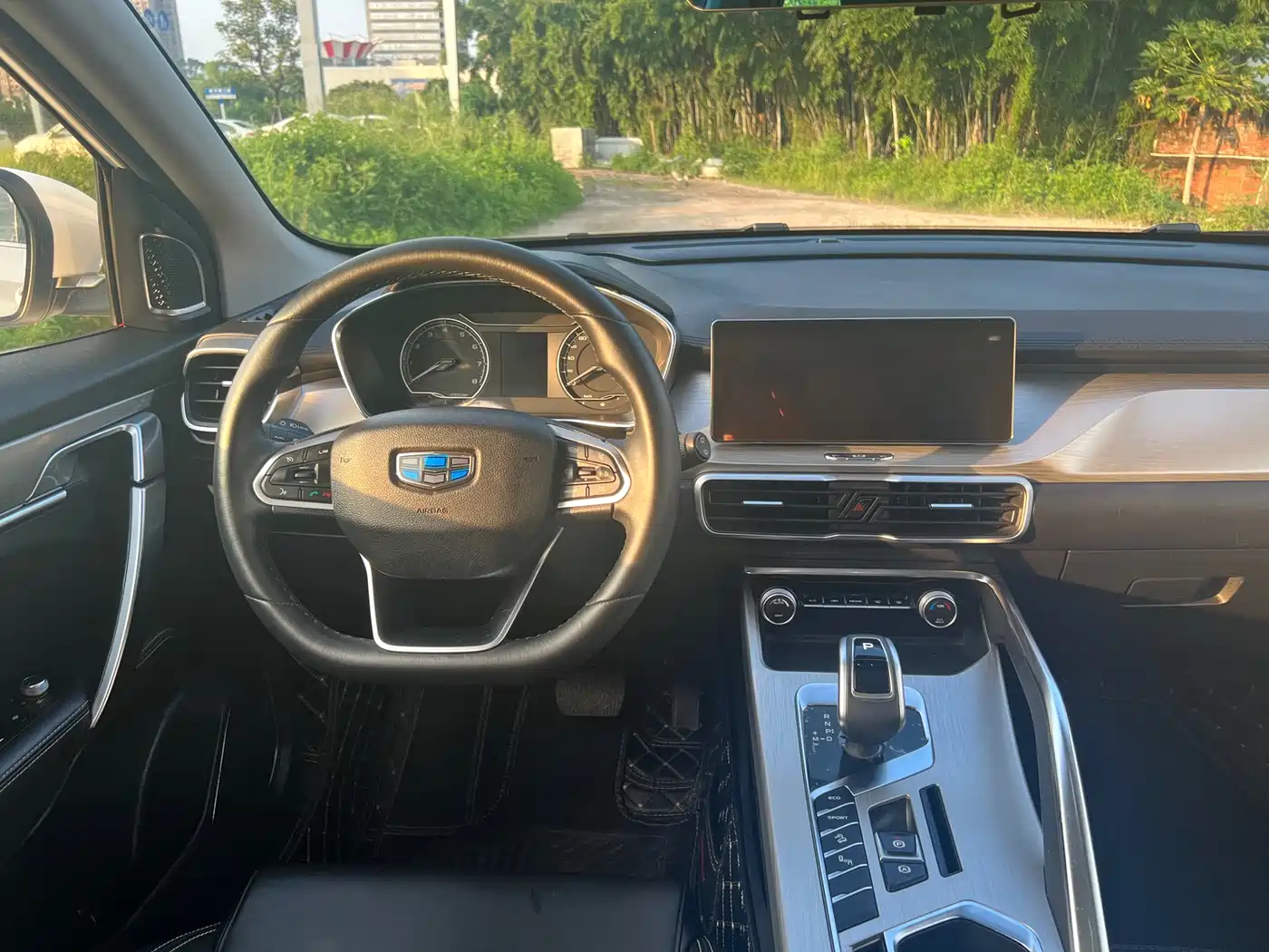 Geely Binyue 2019 2019 260T DCT Knight China V