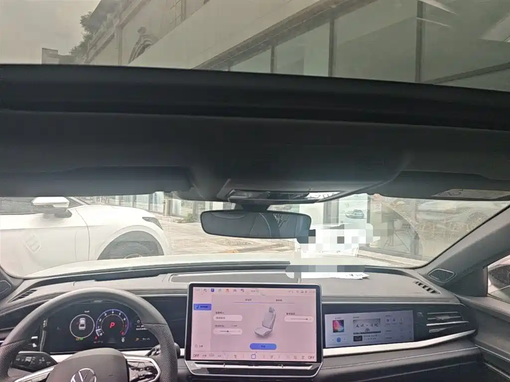 Volkswagen Passat 2025 Model Pro 380TSI Starlight Dragon Premium Edition фото 18