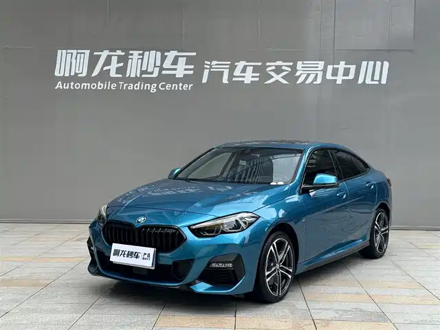 BMW 2 Series 225i, четырёхдверное купе, M Чёрный спорт-пакет