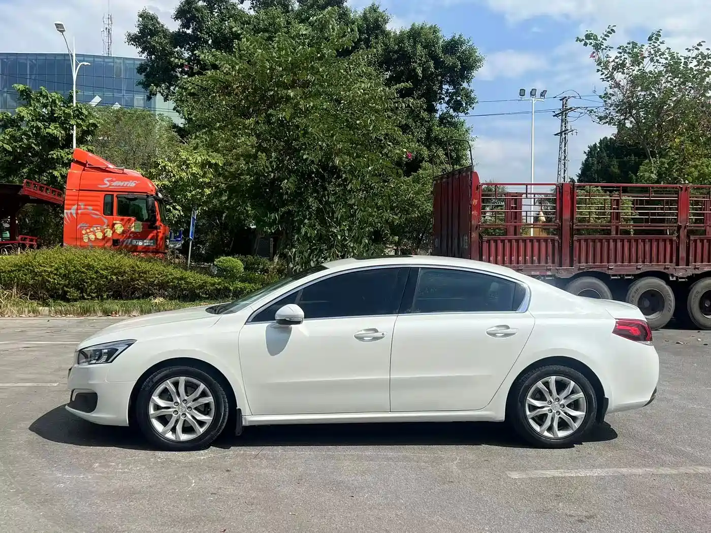 Peugeot 508 2016 2016 1.6THP Automatic Smart Edition