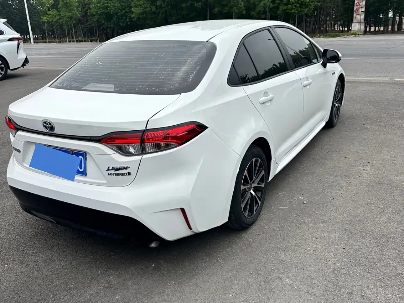 Toyota Levin 2023 Smart Hybrid 1.8L Luxury фото 3