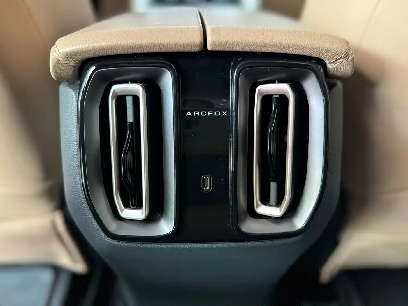 ARCFOX EXTREME FOX POLAR FOX ALPHA S5