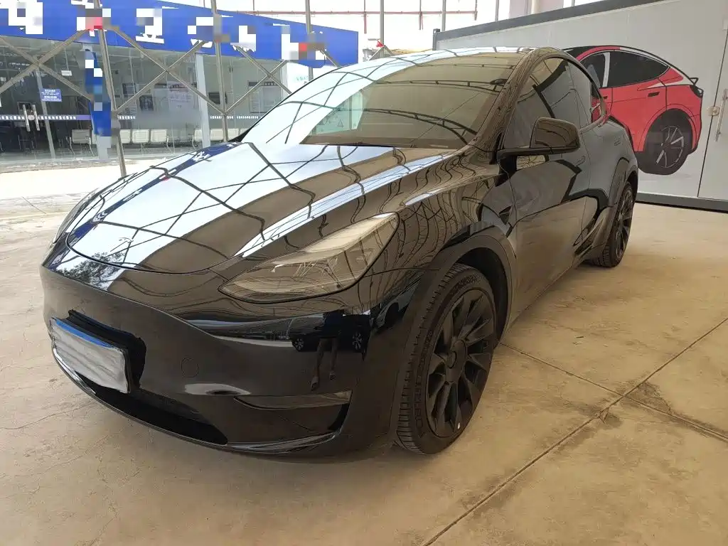 Tesla Model Y 2021