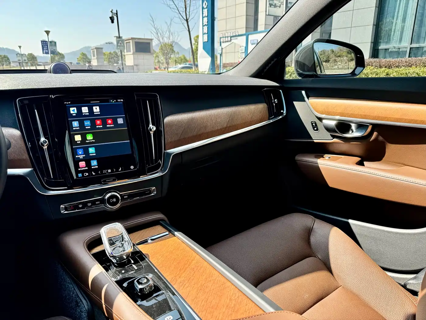 Фото 7 - Volvo S90