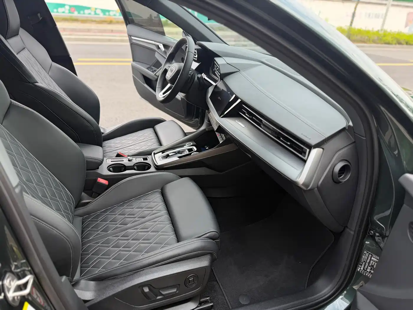 Audi A3 2025 A3L Limousine 35TFSI Flying Premium фото 6