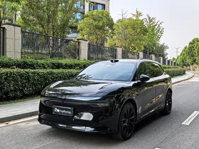 ZEEKR Zeekr 7X 2025 Model 75kWh RWD Smart Driving Edition