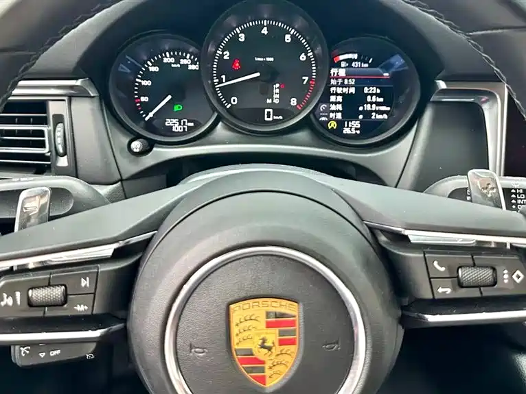 Porsche Macan 2022 Macan 2.0T фото 14