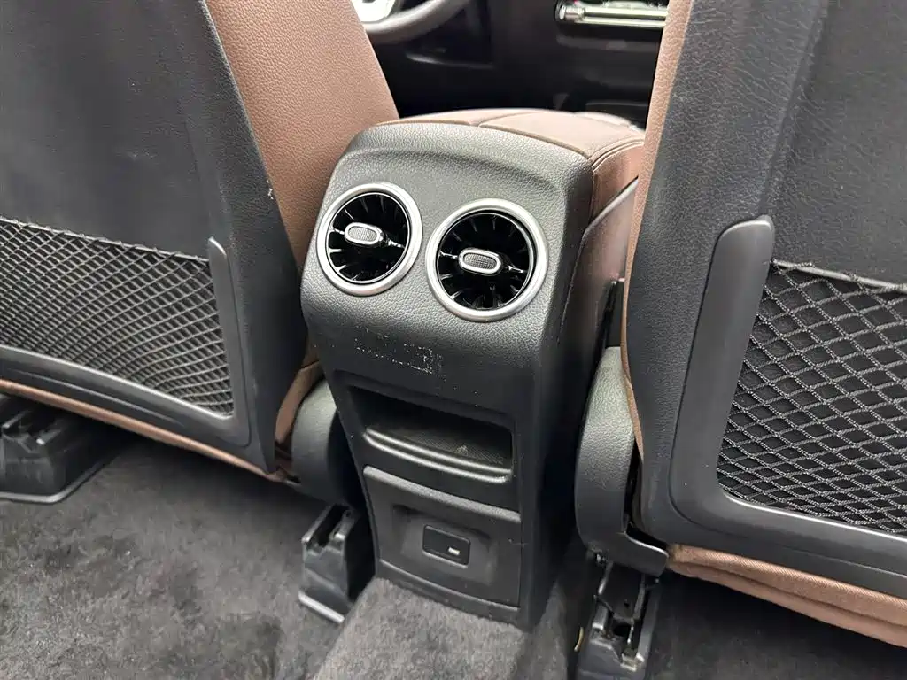 Mercedes-Benz GLB 2023 GLB 200 Style фото 23
