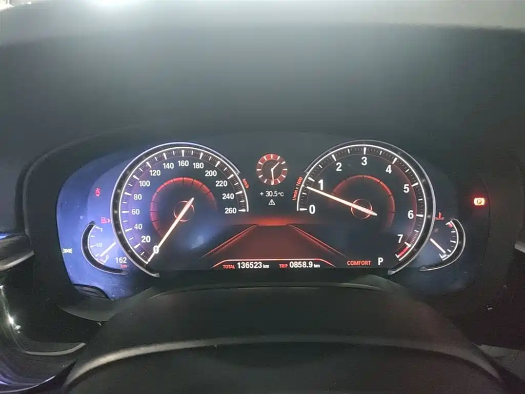 BMW 5 Series 2018 530Li Leading Luxury Package фото 12
