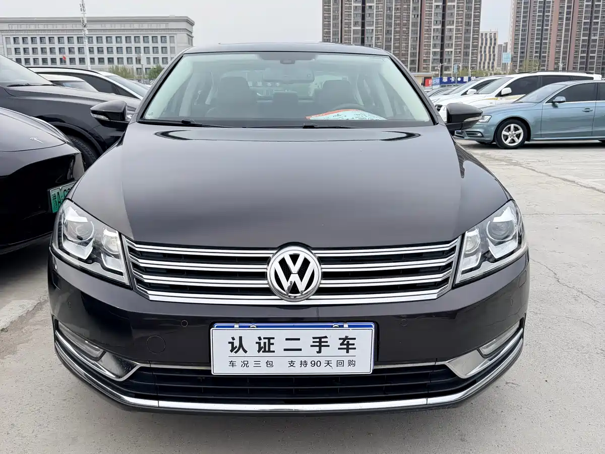 Volkswagen Magotan 2012 Facelift 2.0TSI Supreme фото 2
