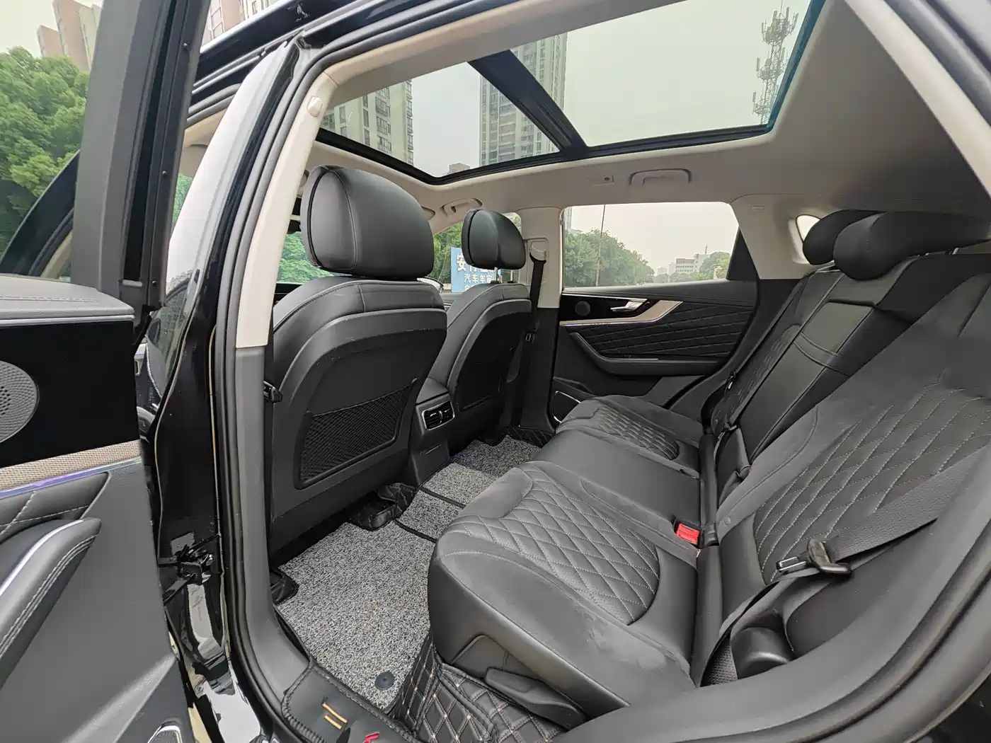 Hongqi HS5 2019 2.0T Smart Connect Enjoy Edition фото 8