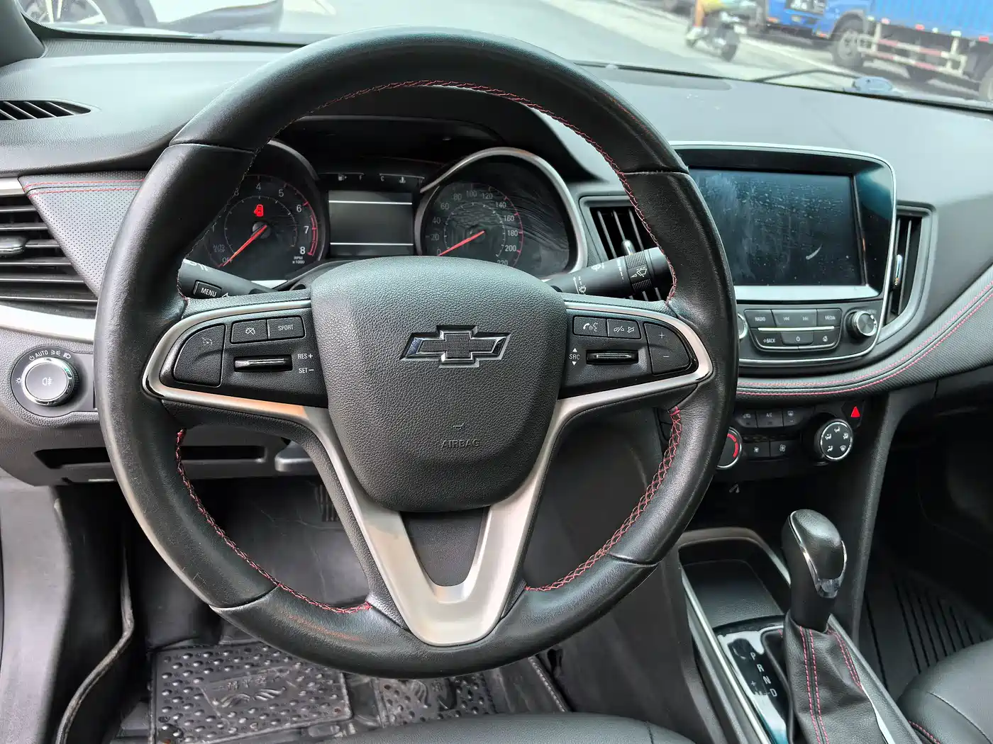 Chevrolet Monza 2019 2019 RS 330T Auto Smooth Edition China VI