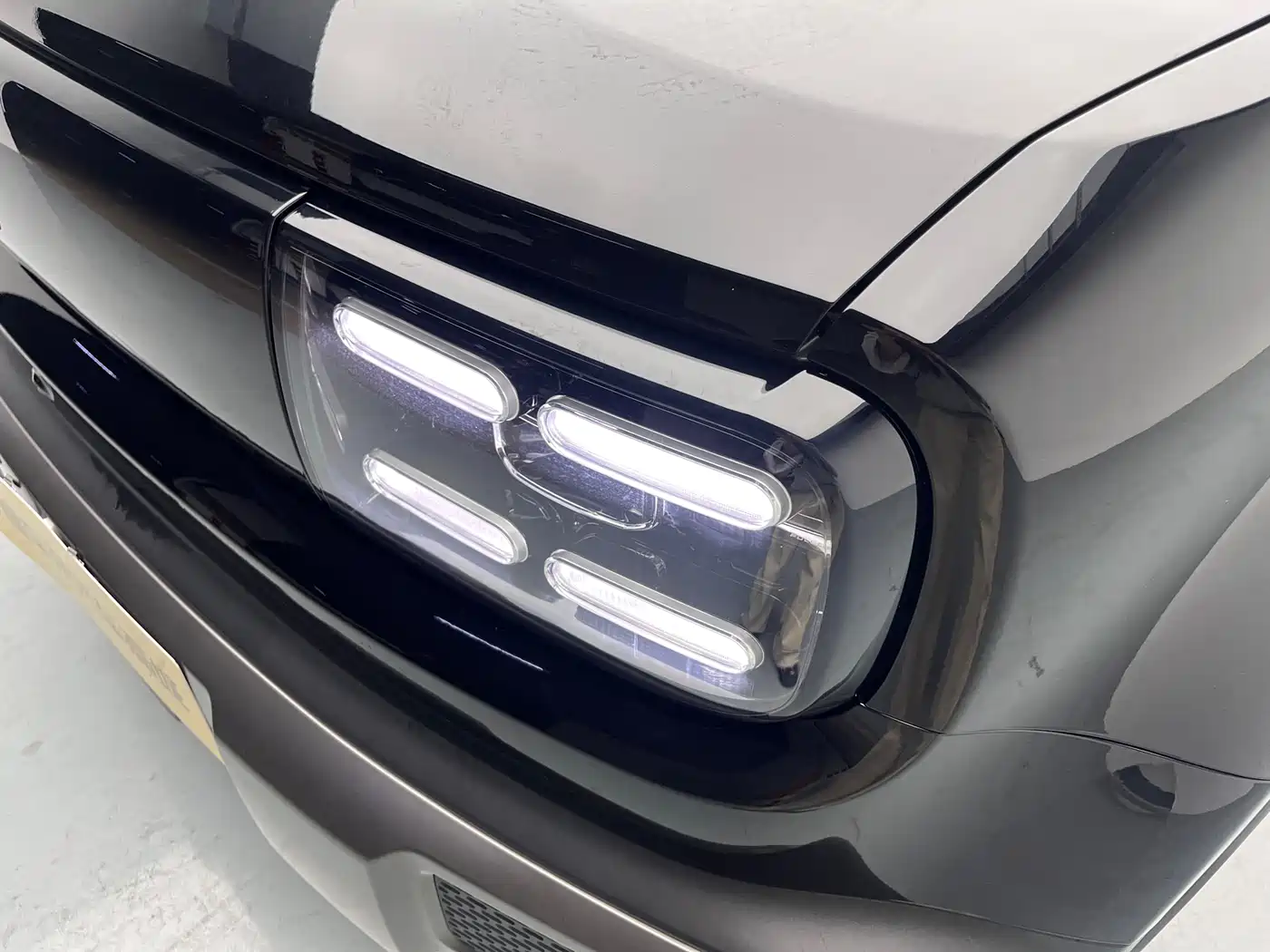 BAOJUN YUE ALSO PLUS