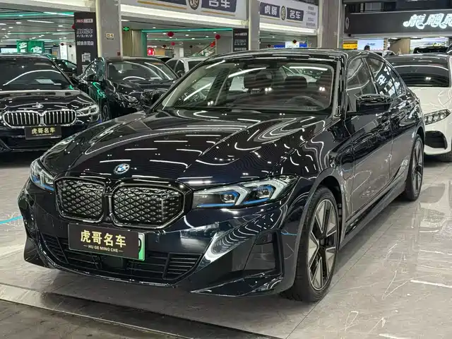 BMW i3 2025 eDrive 40 L Shadow Night Sport Package
