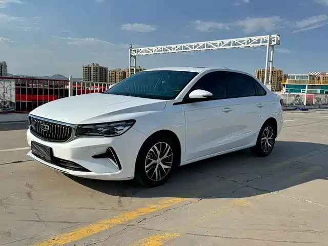 Geely Emgrand Чемпион, 1.5L CVT, Люкс, 4-е поколение