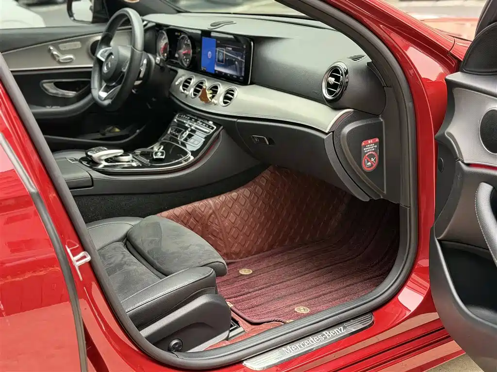 Mercedes-Benz E-Class 2017 E 200 Sport 4MATIC фото 25