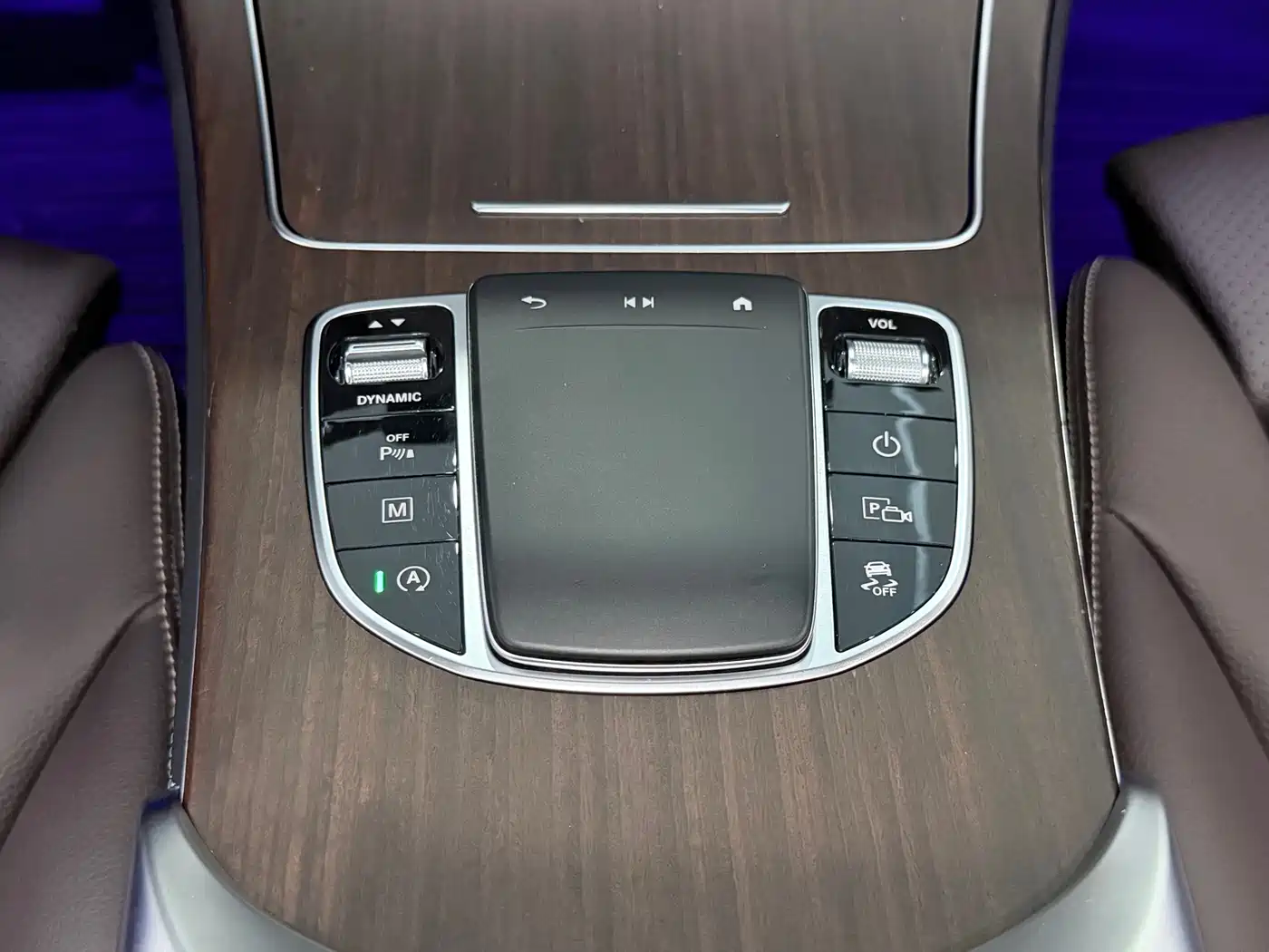 Mercedes-Benz GLC 2020 GLC 300 L 4MATIC Luxury фото 10