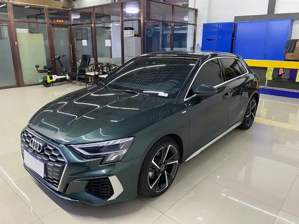 AUDI A3