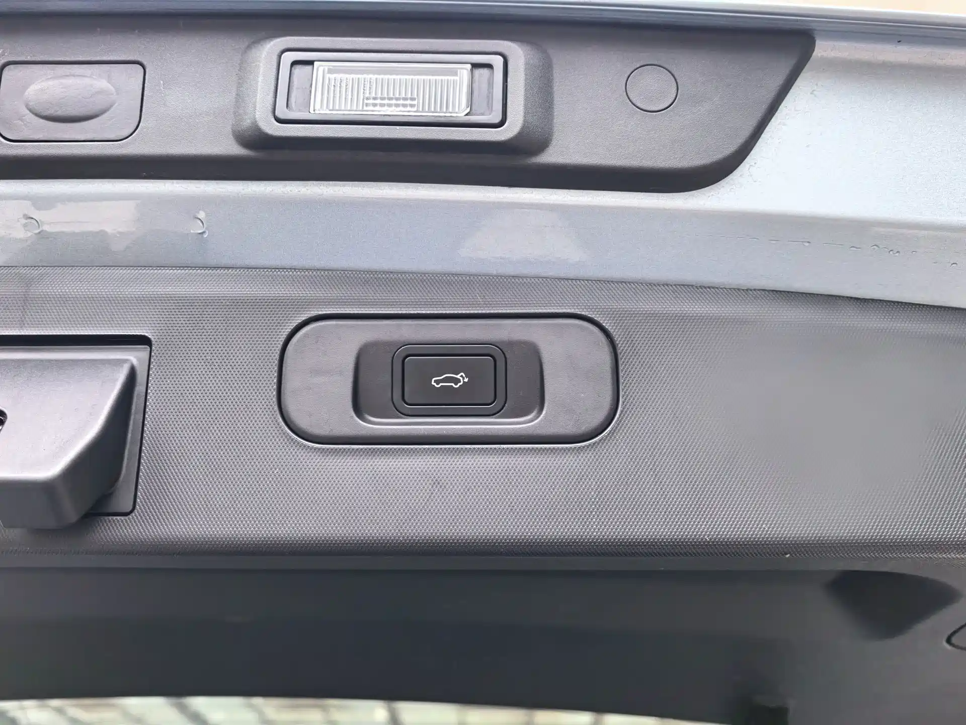 Photo 17 - Geely ICON