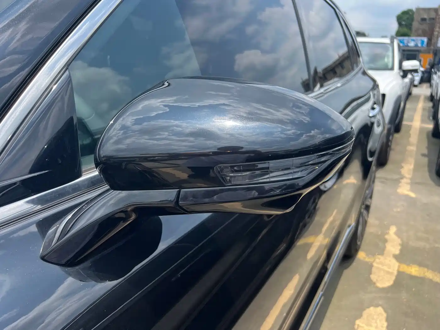 Hongqi HS5 2019 2019 2.0T Smart Connect Enjoy Edition