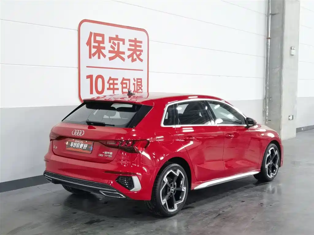 Audi A3 2023 Facelift Sportback 35 TFSI Luxury Sport фото 2